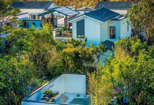 Tengchong Elegant Restaurant Courtyard