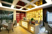 Derong Hotel - Morgenmad