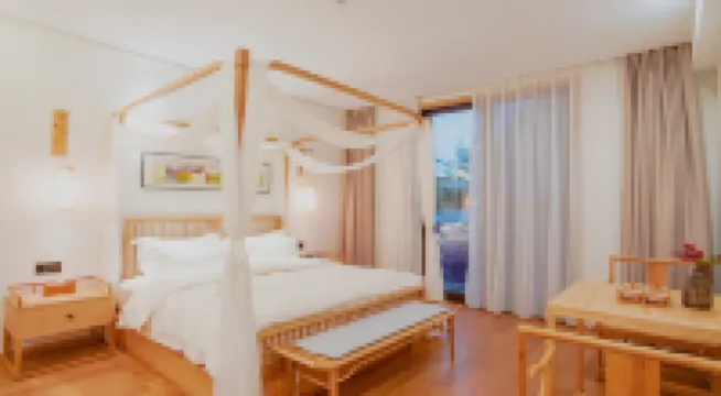 Santayuan Cangshan Garden Hotel Hotels near The Chongsheng Temple And The Three-Pagoda Culture Tourist Area