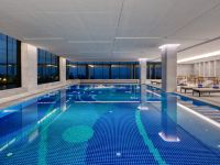 北海银滩皇冠假日酒店 - 室内游泳池