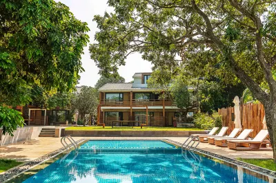 Shiyi Holiday Hotel Hotels near Weizhou Island Twelve Seaside Cottages