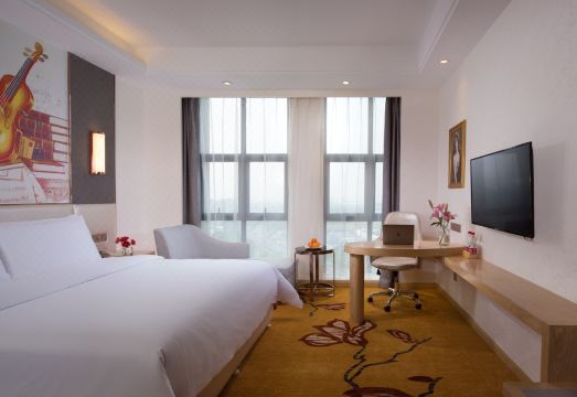 비엔나 루자 지하철역점