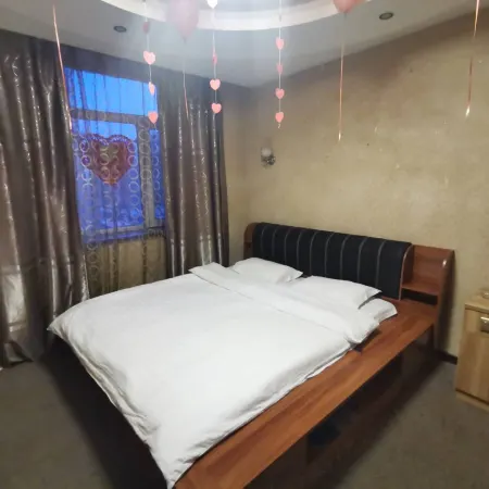 Mishan Shanshui Huating Hotel