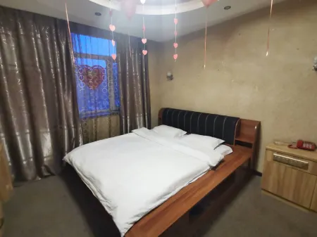 Mishan Shanshui Huating Hotel Отели рядом со станцией Mishan Railway Station