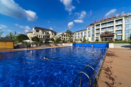 Nanshan Bamboo Sea Yunling Resort Отели рядом с достопримечательностью «Paradise of Birds»