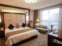 上海中油阳光大酒店 - 精选高级大床房