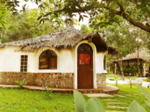 ฟลาวเวอร์ พาวเวอร์ วิลเลจ โรงแรมในเกาะพยาม