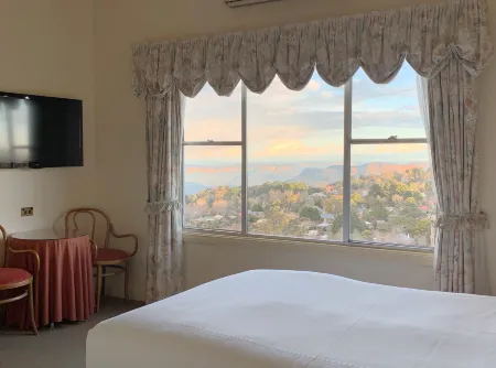 Mountain Heritage Hotel Отели в г. Хазелбрук