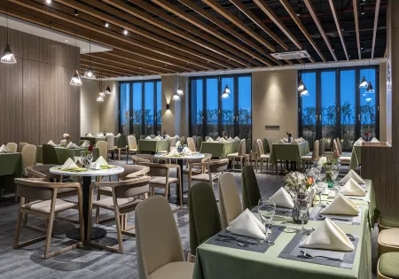 Ruitao Hotel (Foshan Shunde Qinghuiyuan Branch) Отели рядом с достопримечательностью «Bishenghuaguan»