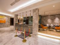 和颐至尊酒店(上海临港滴水湖海洋公园店) - 公共区域