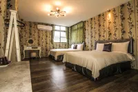 Sun Moon Lake Loft Inn