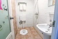 Suining yiqin business hotel