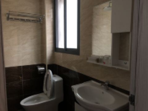 衡阳新美客栈 - 豪华三人房