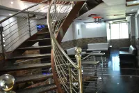 Hotel Fare Field Homes