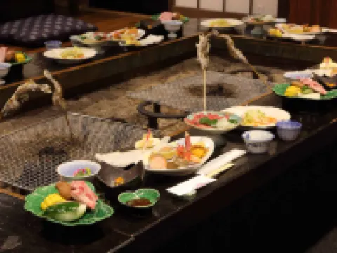 คุโรคาวะออนเซ็น ซังกะเรียวกัง วากาบะ โรงแรมในมินามิโอกูนิ