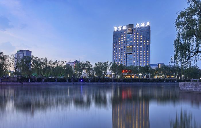 Blossom Hotel