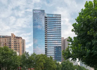 Bailang Hotel (Xi'an High-tech Store) Отели рядом с достопримечательностью «Сианьский университет иностранных языков-Южный район»