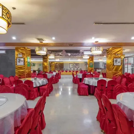 Sheng He Business Hotel