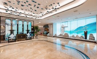 Xi'an Deluxe Hotel (Nanchang Bayi Square Qingshan Road Subway Station)