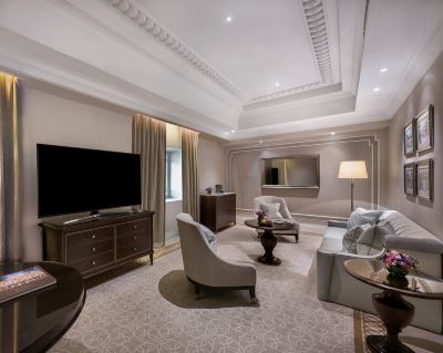 プレミアスイート(collyer) フラトン ホテル シンガポール（ステイケーション可）の写真