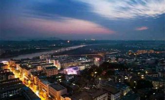 Holiday Inn Wannian Yue Yue Hotel