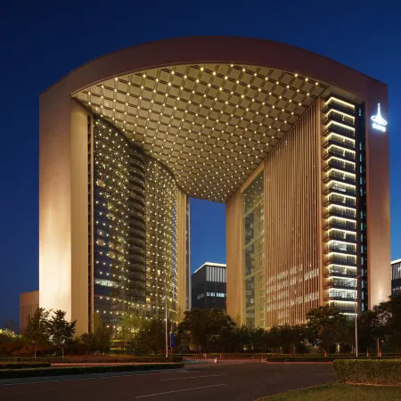 Grand Skylight International Hotel Beijing Отели рядом с достопримечательностью «Старый город»