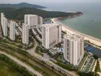 Muplace Hotel Hotels near Hai Ling Island
