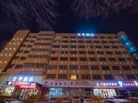 全季酒店(乌鲁木齐扬子江路店) - 酒店外部