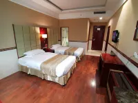New Oriental Hotel