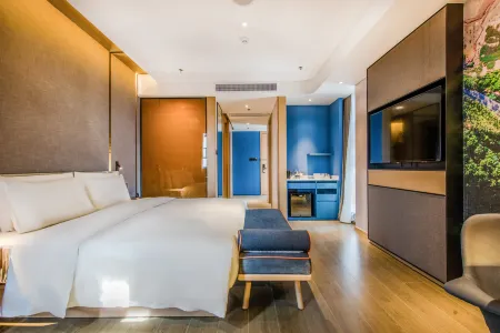 Atour Hotel
