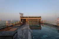 Minh Toan Safi Ocean Hotel - مسبح على السطح