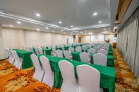 Vienna Hotel (Yidou Jiefang Mansion) Hotels in Yidu