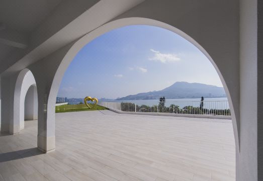 골튼 튤립 패브 호텔 뉴 타이베이 위치