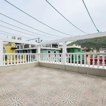 Shengshi Huayuan Guesthouse
