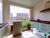 南宁新发展V6租赁式公寓 - 一房一厅一卫一阳台商务套房