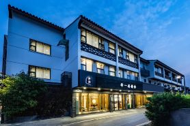 Zeyiju Jingshe (Suzhou Guanqian Street Pingjiang Road)