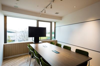 会議室 ホテルアラマンダ青山の写真