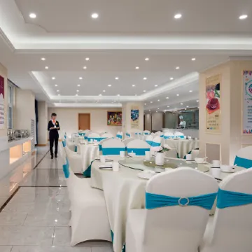 Vienna International Hotel (Khorgos Port)