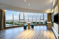 Atour Hotel Beiijng Huaxiang New Temple of Heaven Hotels near AEON MENGLEcheng (Fengtai Shop)
