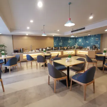 Homeinn · neo (Zhumadian Biyang Renmin Road Wenhua Road)