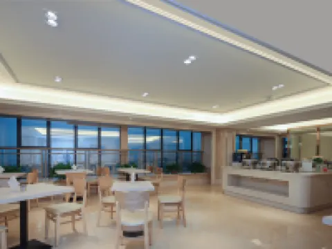 Vienna International Hotel (Dushan) Hotels in Dushan