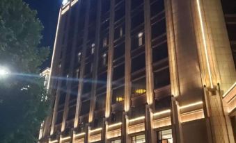 Jinhu Yang International Hotel