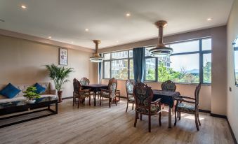 Yuanrong Hotel