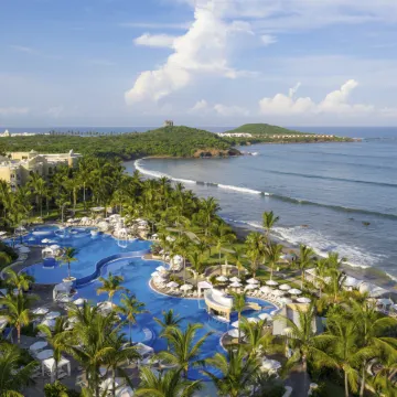 Pueblo Bonito Emerald Bay Resort & Spa