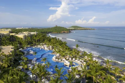 Pueblo Bonito Emerald Bay Resort & Spa Hotels near Old Mazatlan