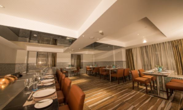 Starry Four Sea Hotel