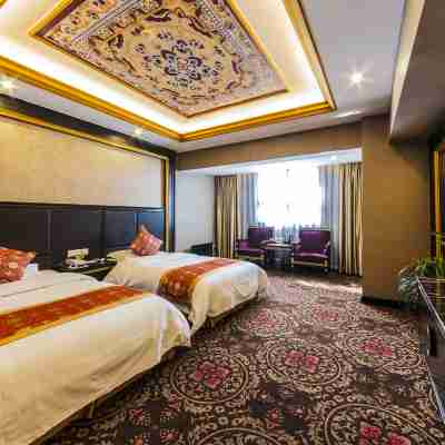 Jiarong Xingong Hotel Rooms