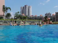 Palace International Hotel - Pools
