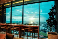 The Shore Hotel & Residences - breakfast