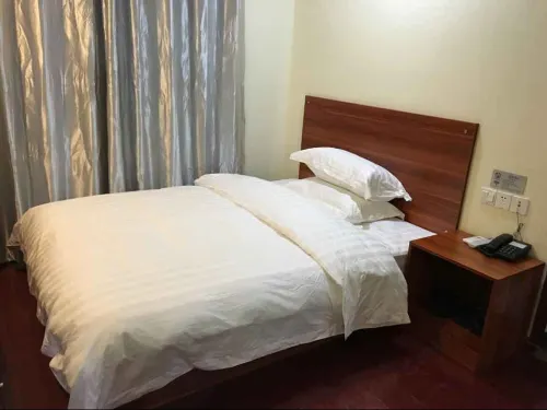 Funan Jinzhuan Business Hotel